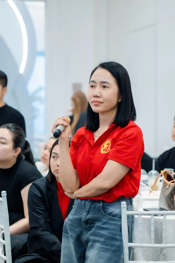 Tuyết Nguyễn